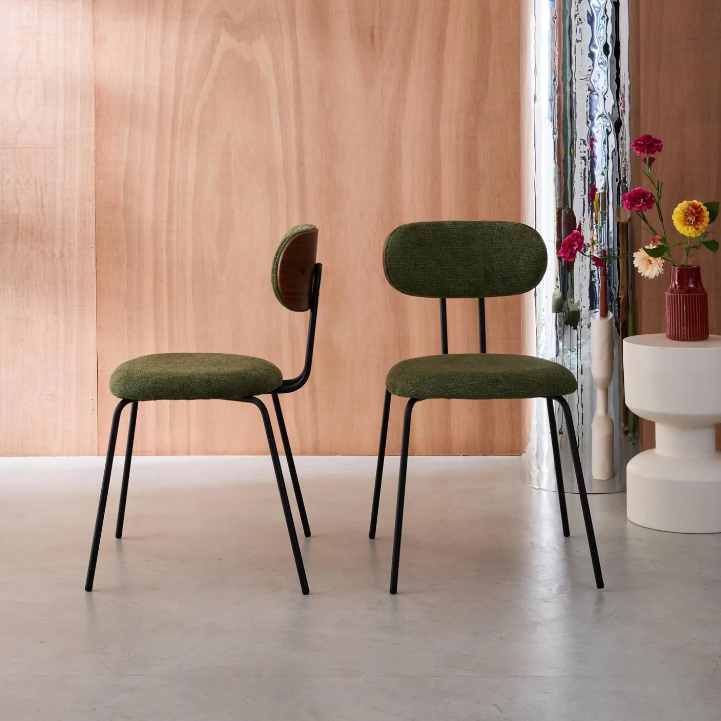 Silla decoración madera curvada teñida nogal y tela repelente al agua, set de 2
