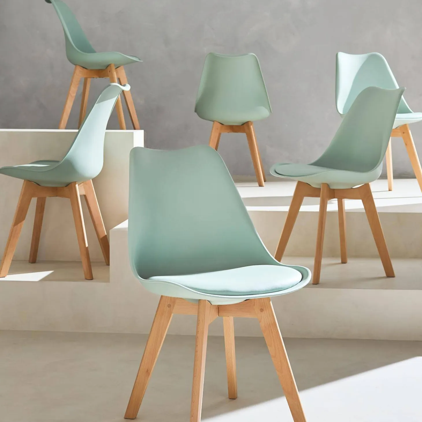 Silla escandinava con patas de madera de haya, set de 6