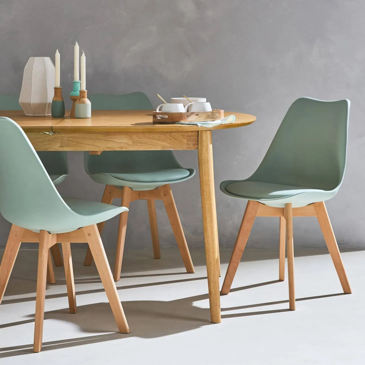 Silla escandinava con patas de madera de haya, set de 6