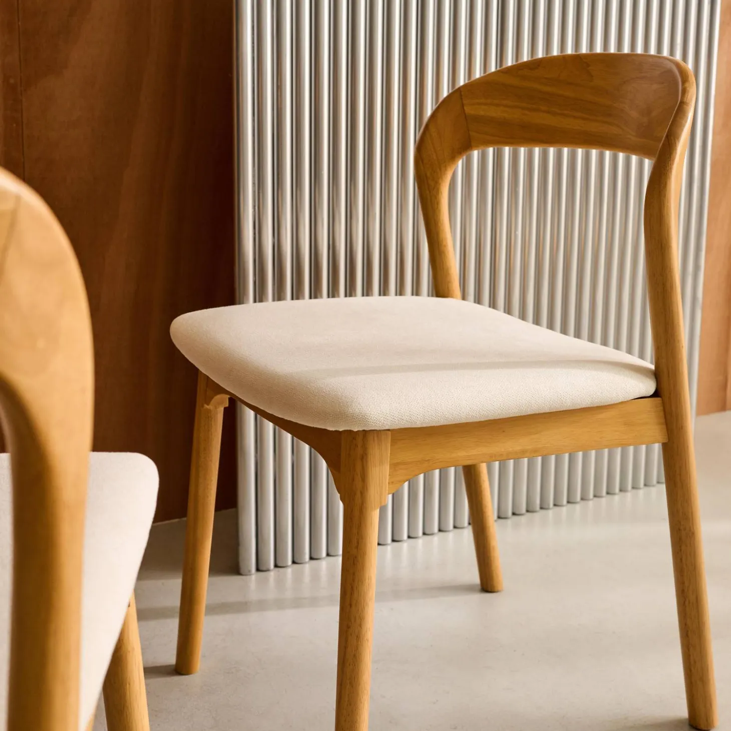 Silla vintage de madera de hevea y tela, set de 2