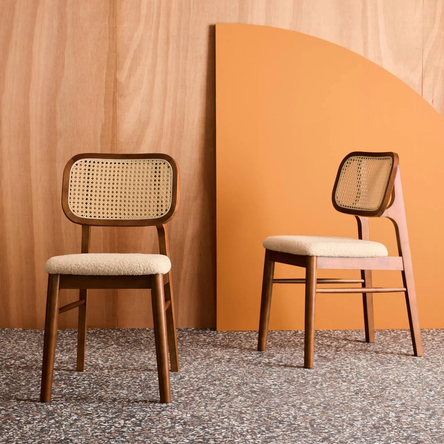 Silla vintage de madera de hévea y borreguito, set de 2