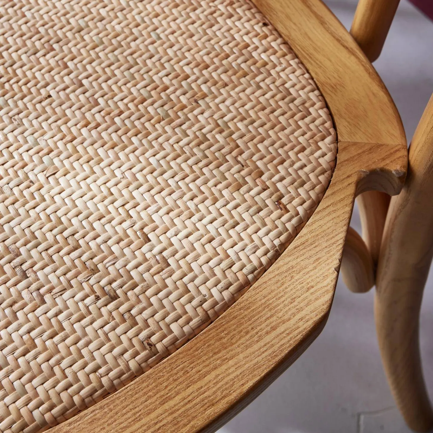 Silla vintage de madera y ratán, set de 2