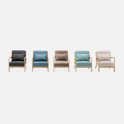 Sillón de diseño de madera y tela
