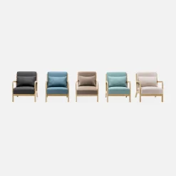 Sillón de diseño de madera y tela