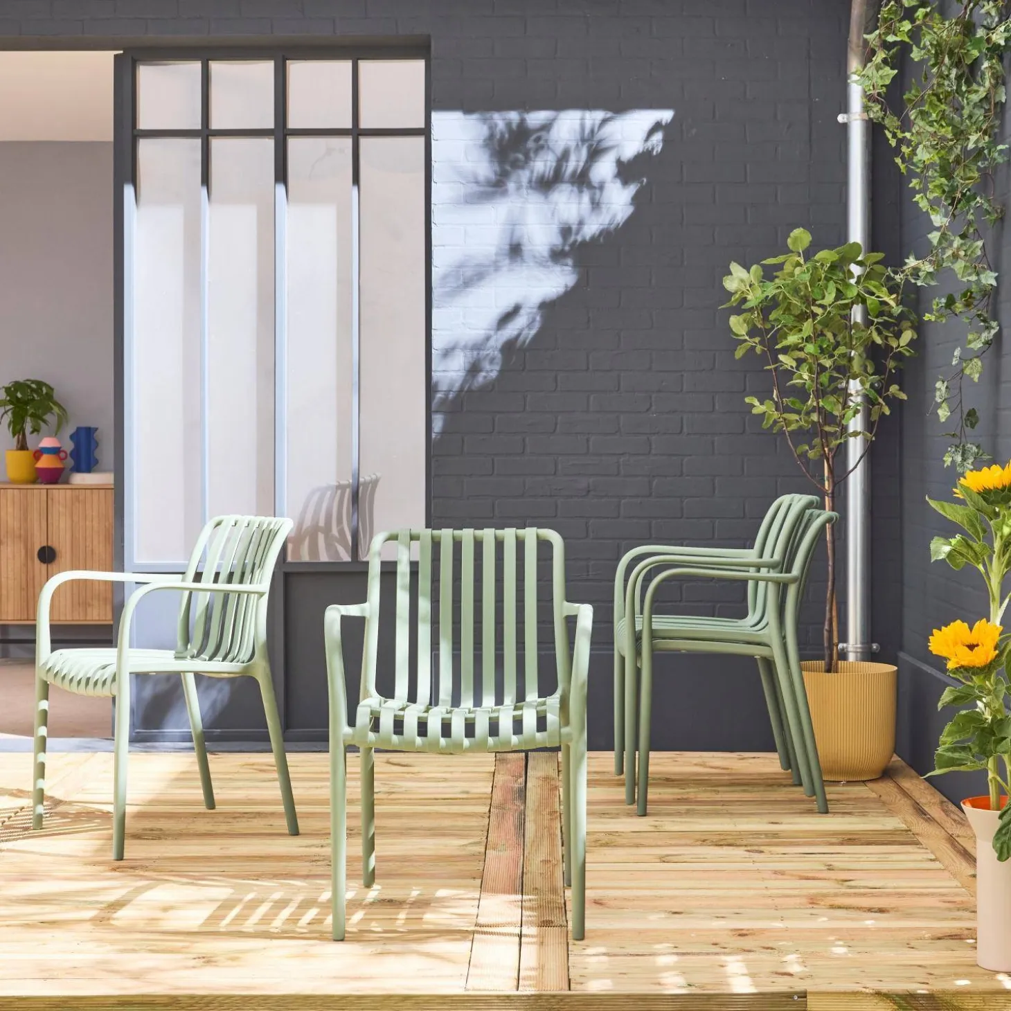 Sillón de jardín con diseño lineal, set de 4