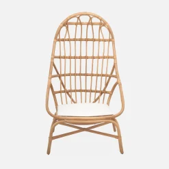 Sillón de ratán en forma de huevo con cojín