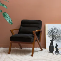 Sillón escandinavo de madera de hevea y terciopelo