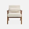 Sillón escandinavo de madera de hevea y borreguito