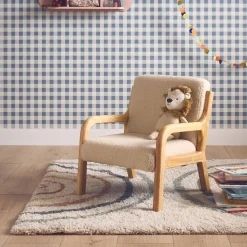 Sillón infantil escandinavo de madera y tela borreguito