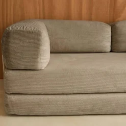 Sofá cama con futón plegable en pana y estructura cromada, 3 plazas
