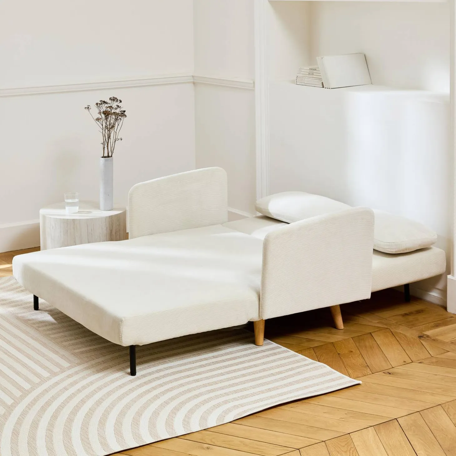 Sofá cama de pana con patas de madera, 2 plazas