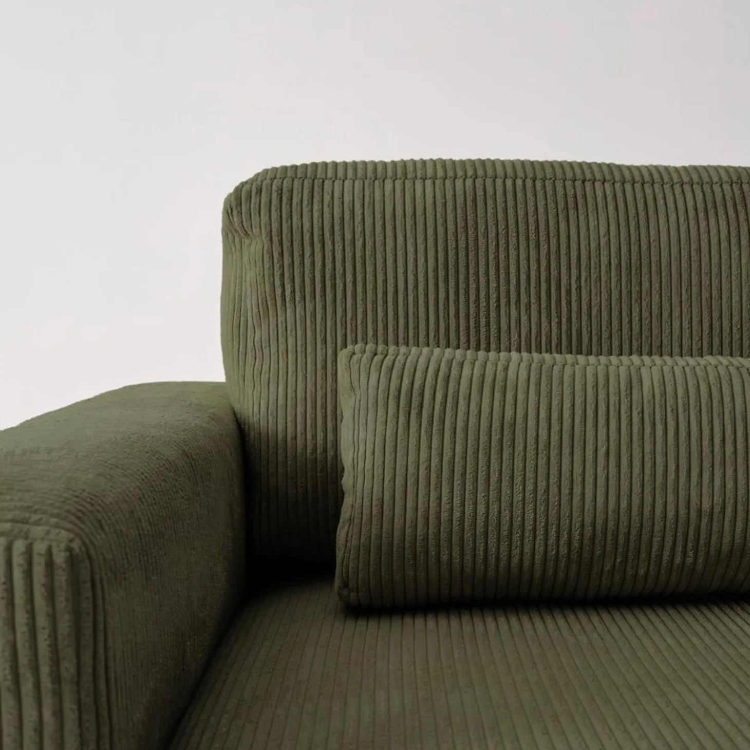Sofá cama esquinero de pana fina, 5 plazas
