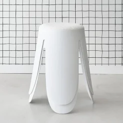 Taburete apilable con asiento texturado, set de 2