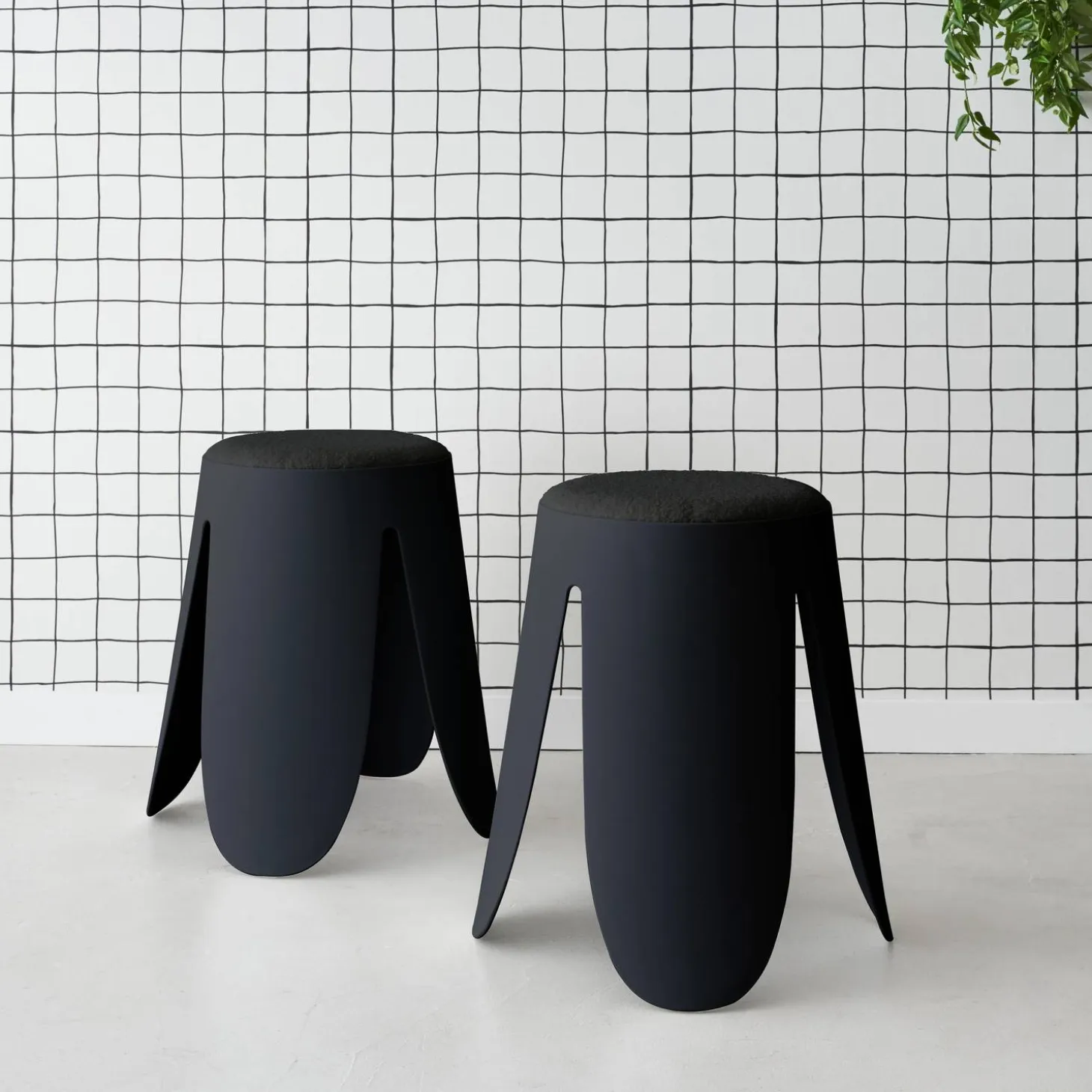 Taburete apilable con asiento texturado, set de 2