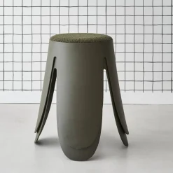 Taburete apilable con asiento texturado, set de 2