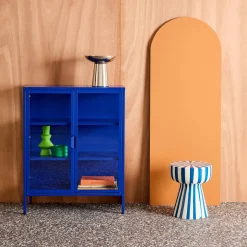 Vitrina de acero y vidrio templado de 2 puertas, 80cm